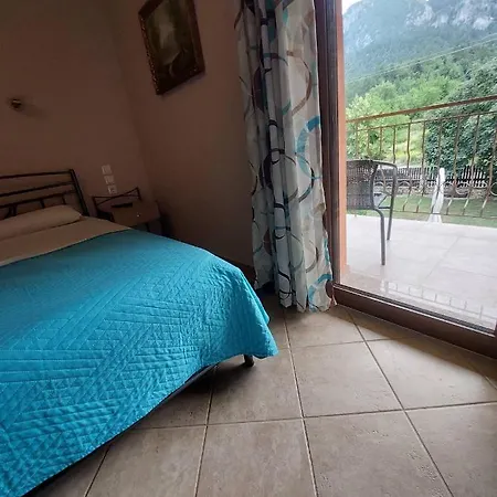 Ziakas Bed & Breakfast 3*