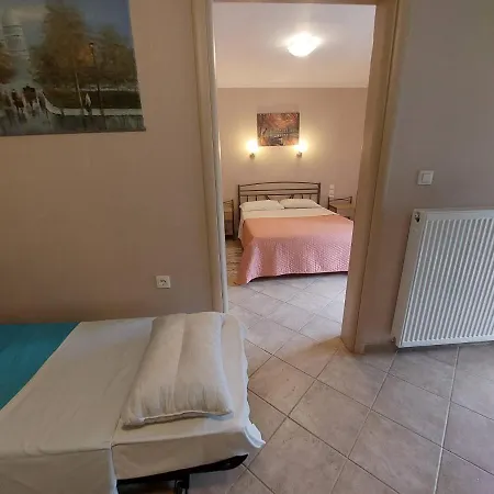 Ziakas 3*