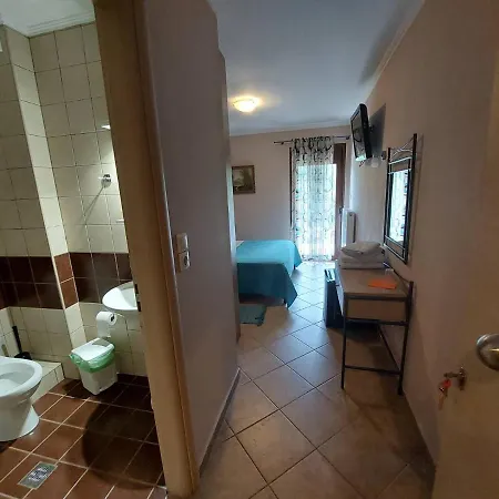Ziakas 3* Zákas