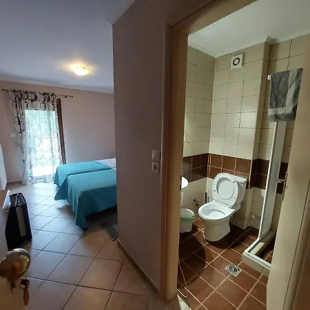 Ziakas 3*