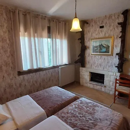 Ziakas Bed & Breakfast