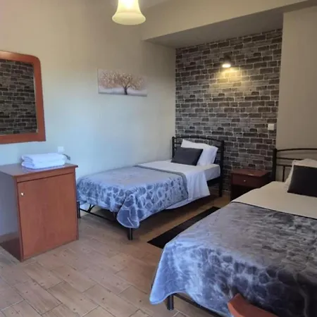 Ziakas Bed & Breakfast Zákas